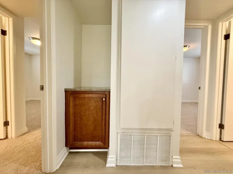1756 Essex Street #305 photo 27