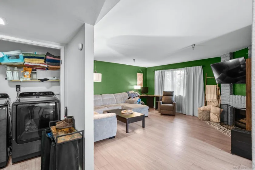 1164 Decker Street #Unit A photo 10