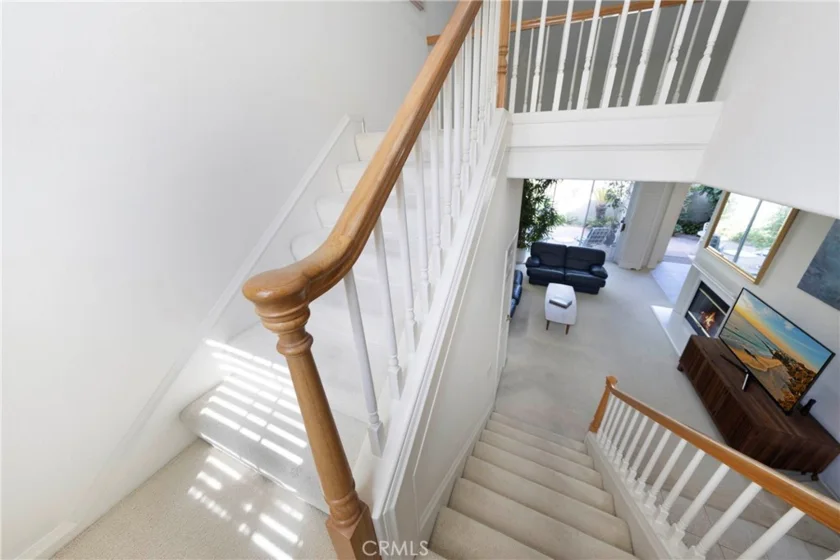 8 Longbourn Aisle photo 20