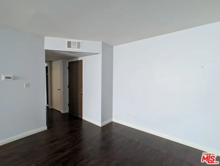 5412 Lindley Avenue #218 photo 21