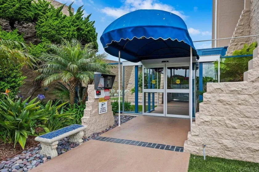 1200 N Harbor Drive #16B photo 35