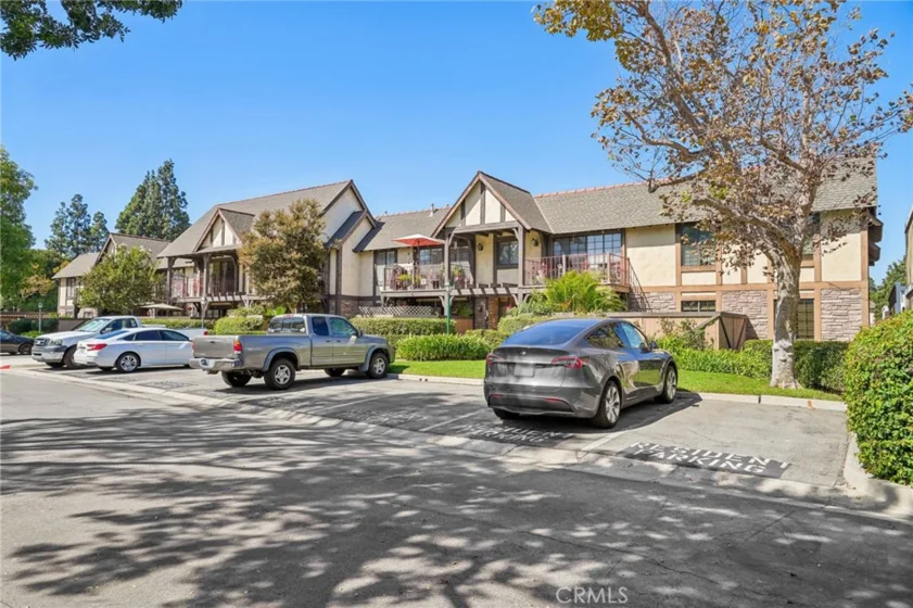 3685 S Bear Street #B photo 20
