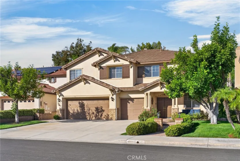 43048 Noble Court photo 2