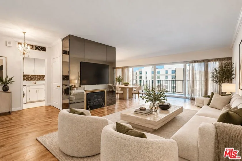 10450 Wilshire Boulevard #4F photo 1