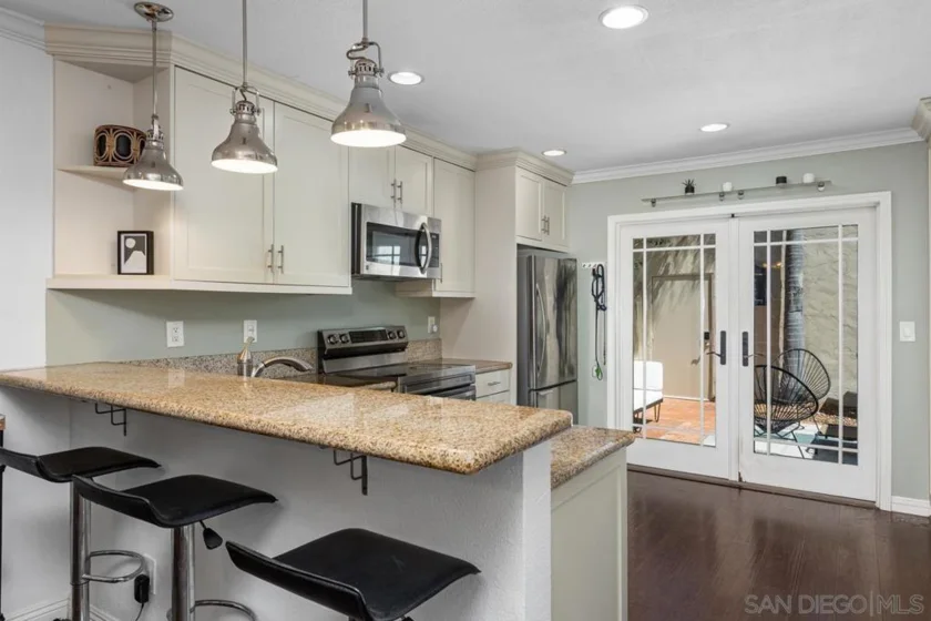 7856 Camino Glorita photo 11