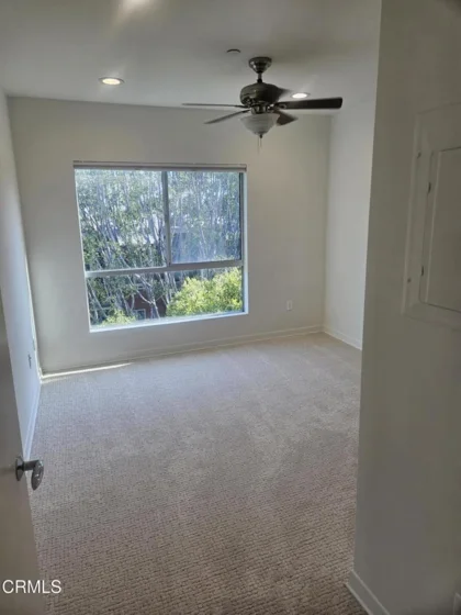 159 W Green Street #502A photo 31