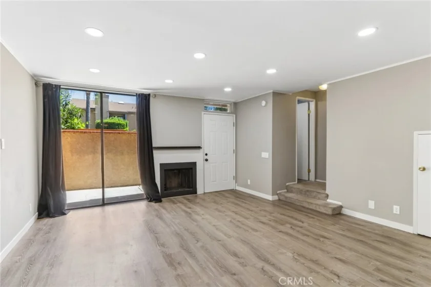 9600 Sylmar Avenue #19 photo 9