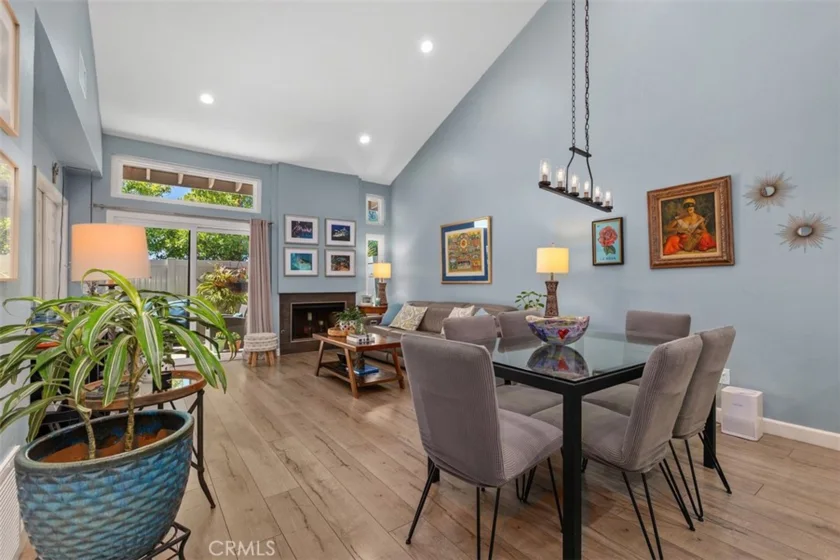 18261 Sanmian Court photo 4