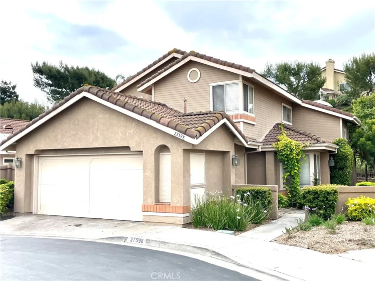 27598 Paseo Sonata photo 1