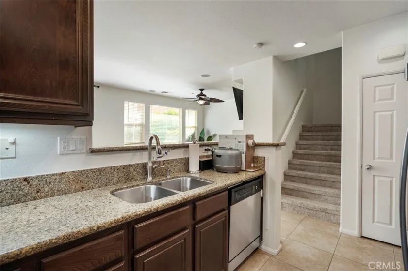 44885 Poppy Ridge Drive photo 15