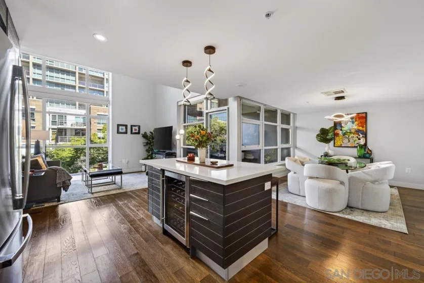 1325 Pacific Hwy #314 photo 12