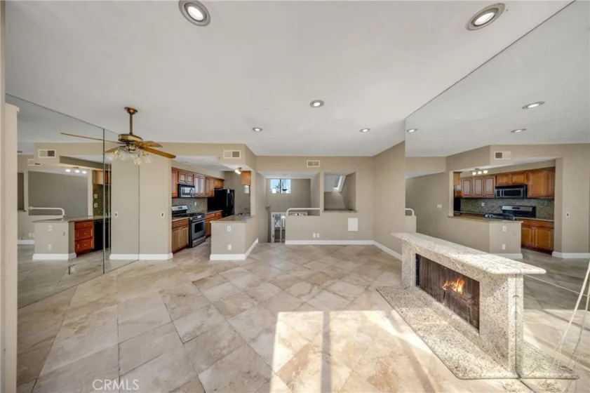 3361 Tempe photo 17