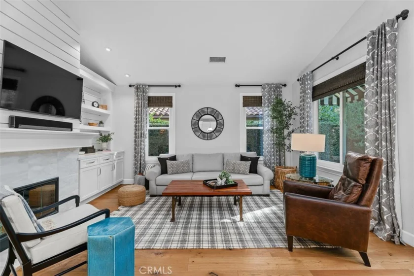 59 Colony photo 11
