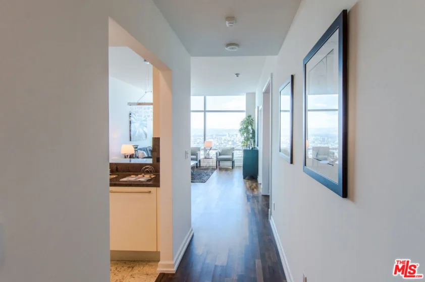 900 W Olympic Boulevard #31F photo 13