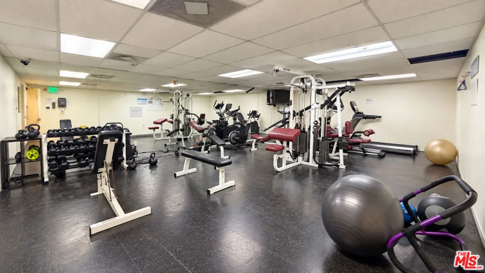 4501 Cedros Avenue #201 photo 14