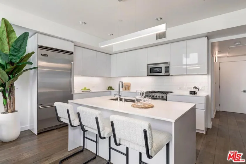 1433 14th Street #15 photo 6