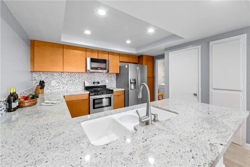 4861 Lago Drive #307 photo 16