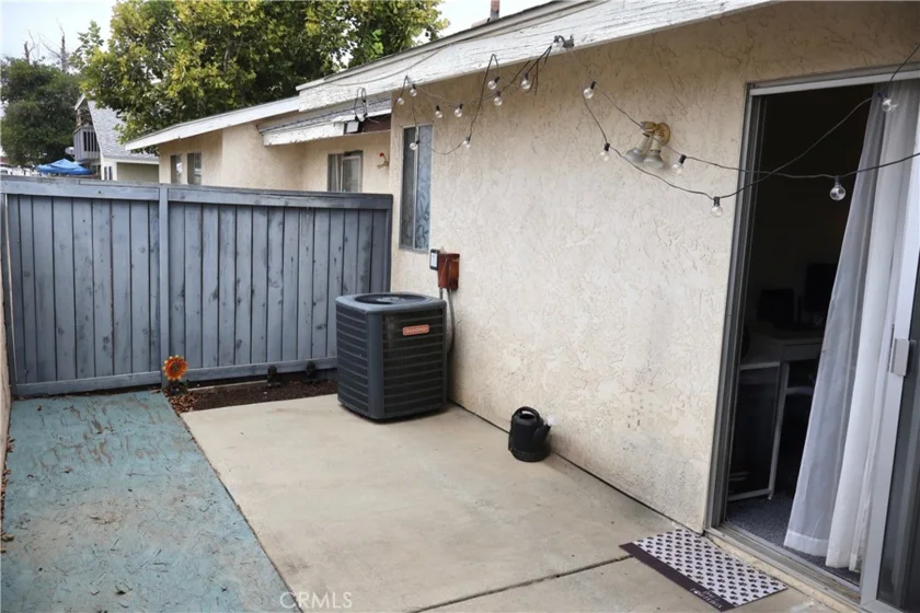 25929 Baylor Way photo 3