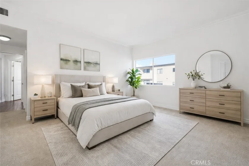 11822 Goshen Avenue #303 photo 3