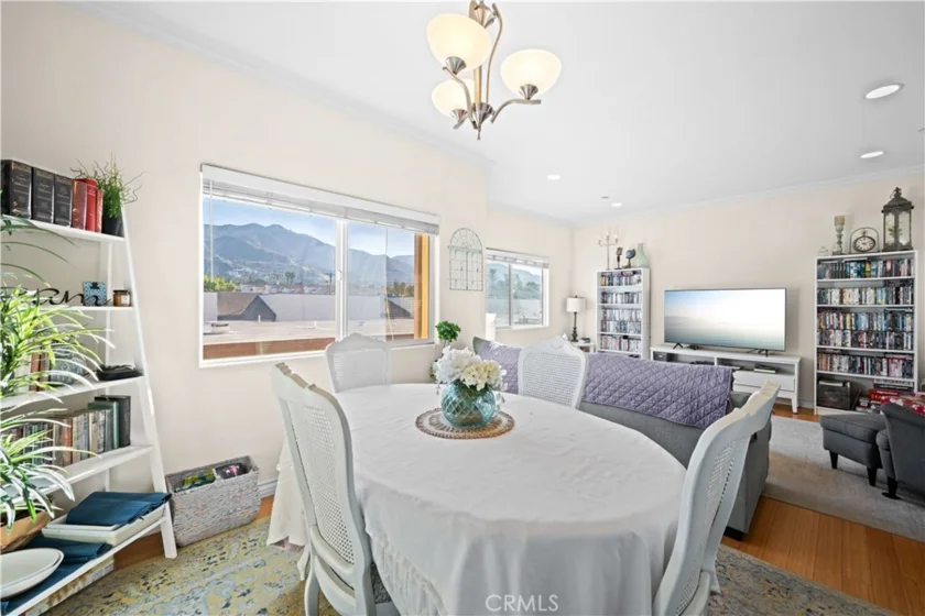 626 E Orange Grove Avenue #301 photo 7