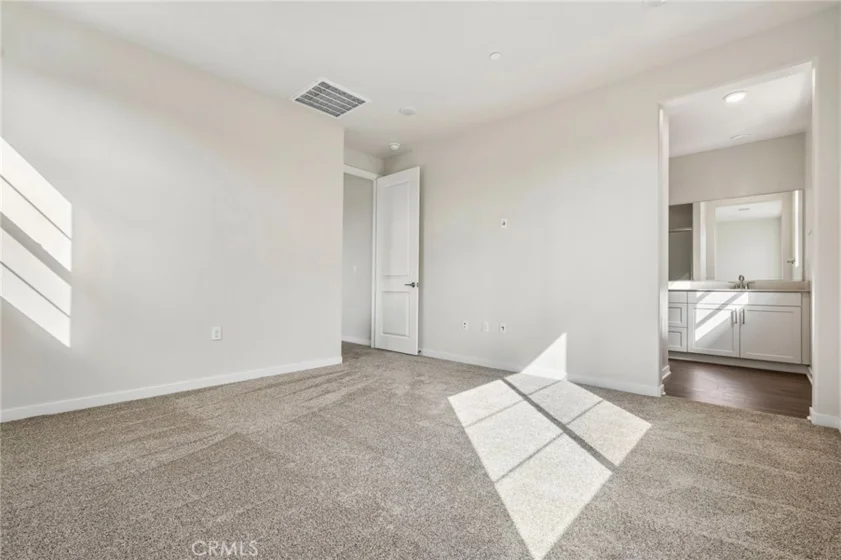 3157 Teralina Circle photo 9