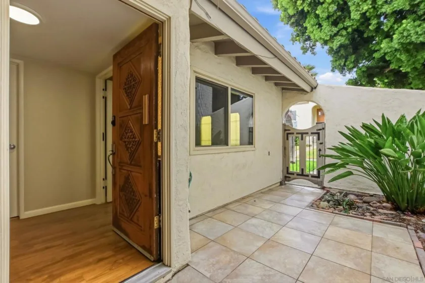 5244 Mount Alifan photo 24