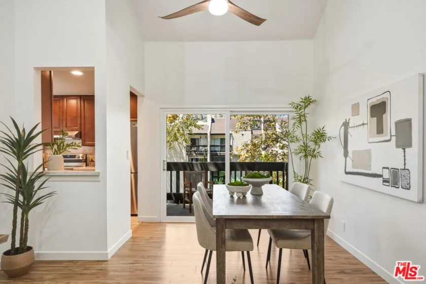 7306 Summertime Lane photo 4