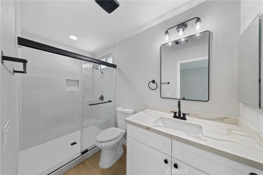 39772 Rustic Glen Drive photo 16
