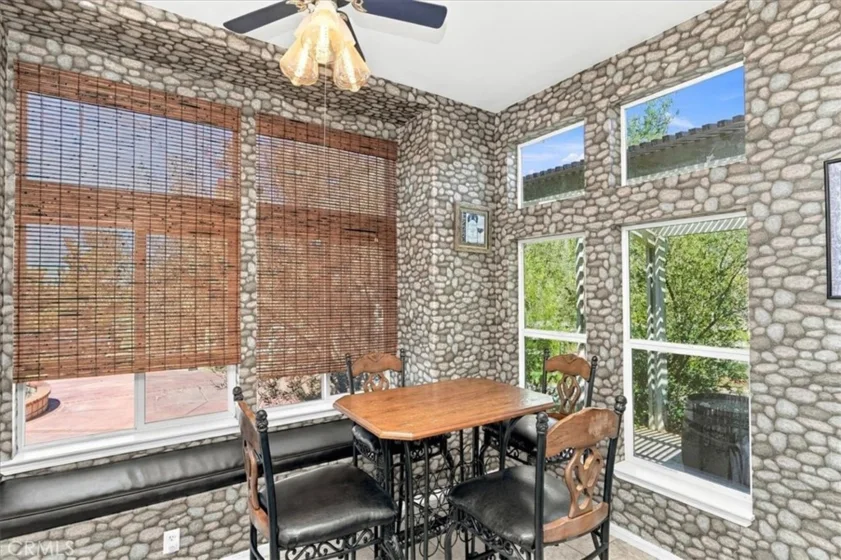 39565 Spanish Oaks Drive photo 37