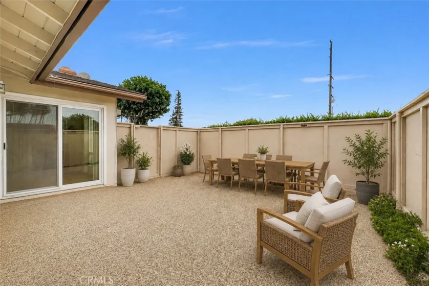 9766 Verde Mar Drive photo 28