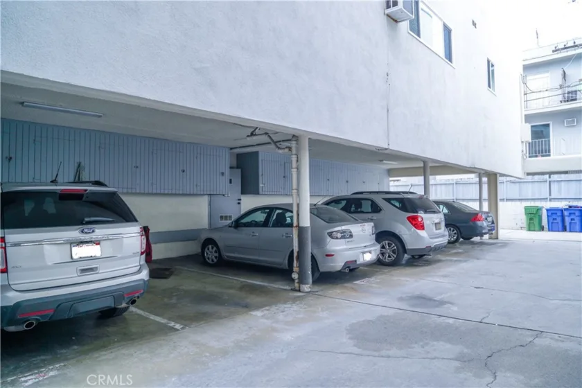 1045 S Bedford #3 photo 12