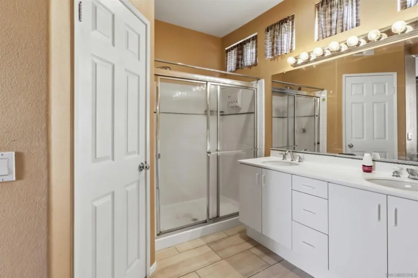 12510 Heatherton Court #195 photo 22