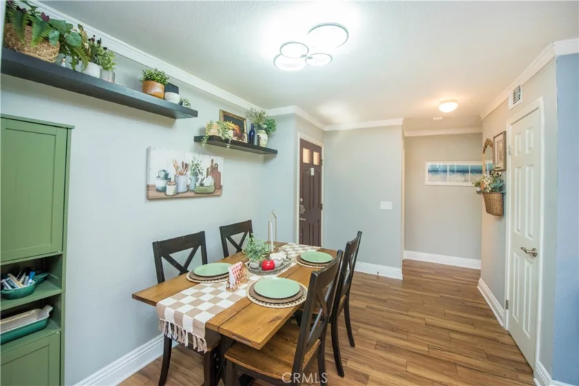 2375 Del Mar Way #101 photo 18