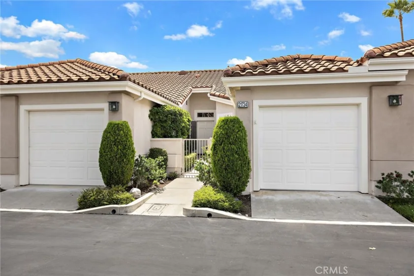 21734 San Leandro photo 2