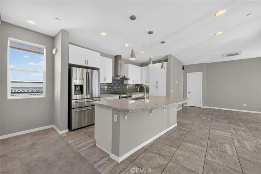 821 Brickyard photo 16