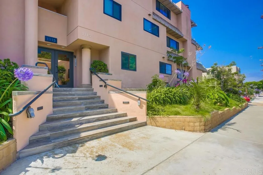 1115 Pearl Street #1 photo 1