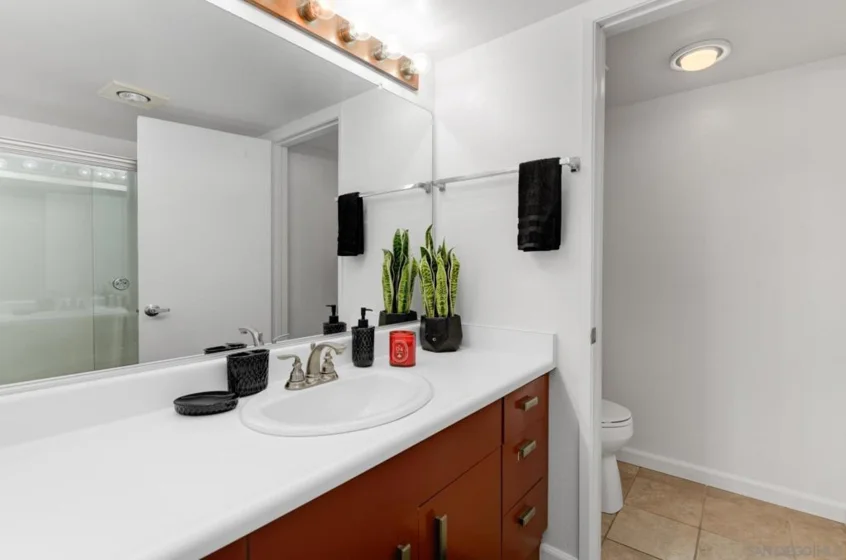 1270 Cleveland Avenue #D242 photo 17