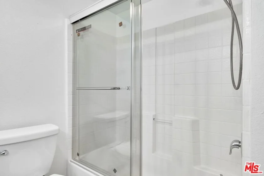 4501 Cedros Avenue #206 photo 14