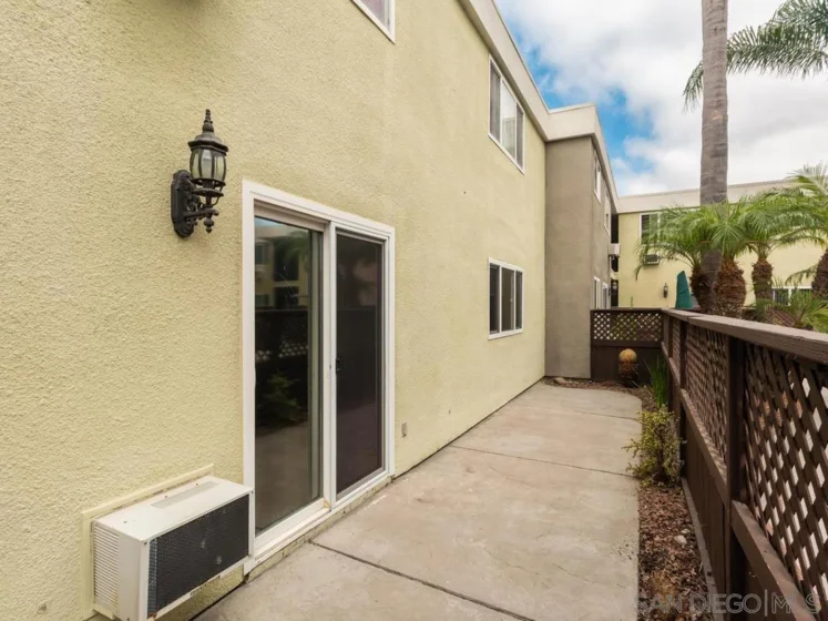6666 Beadnell Way #6 photo 17