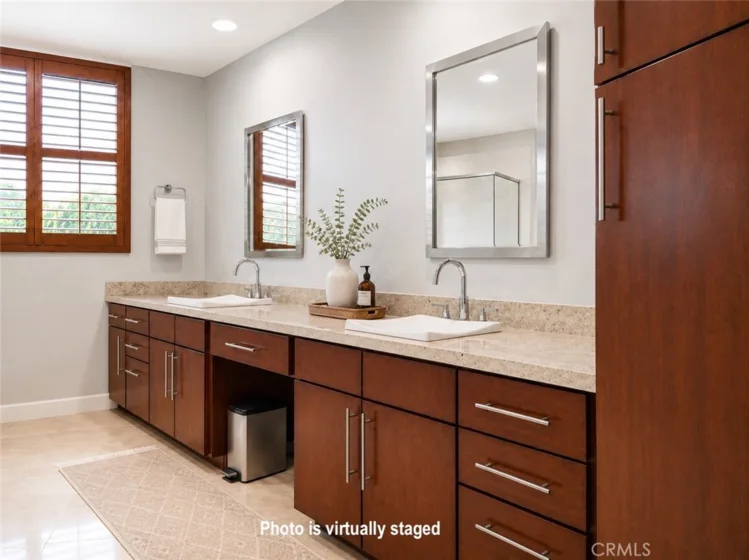 14412 Killion Street #310 photo 19