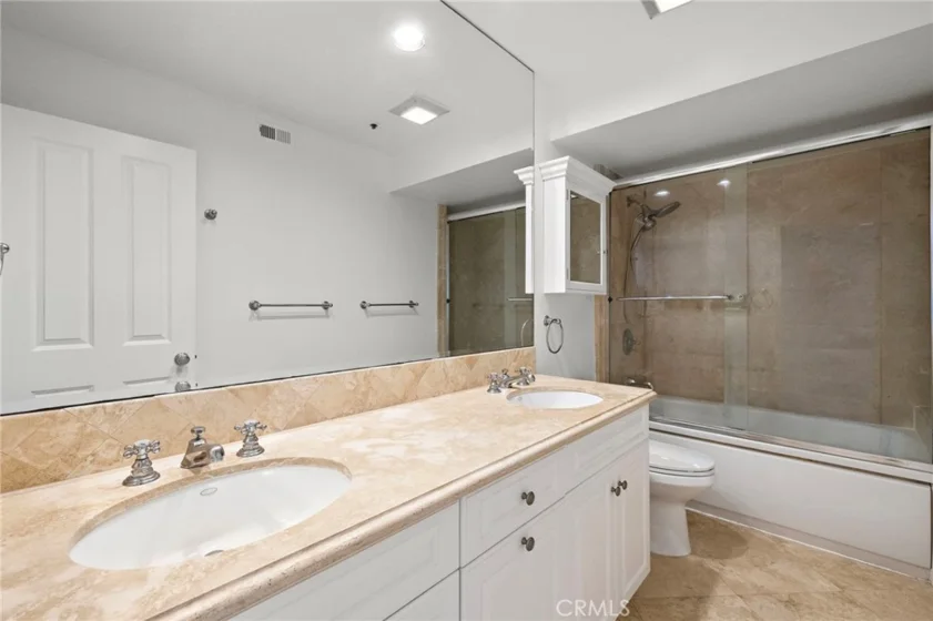 950 Cagney Lane #201 photo 25