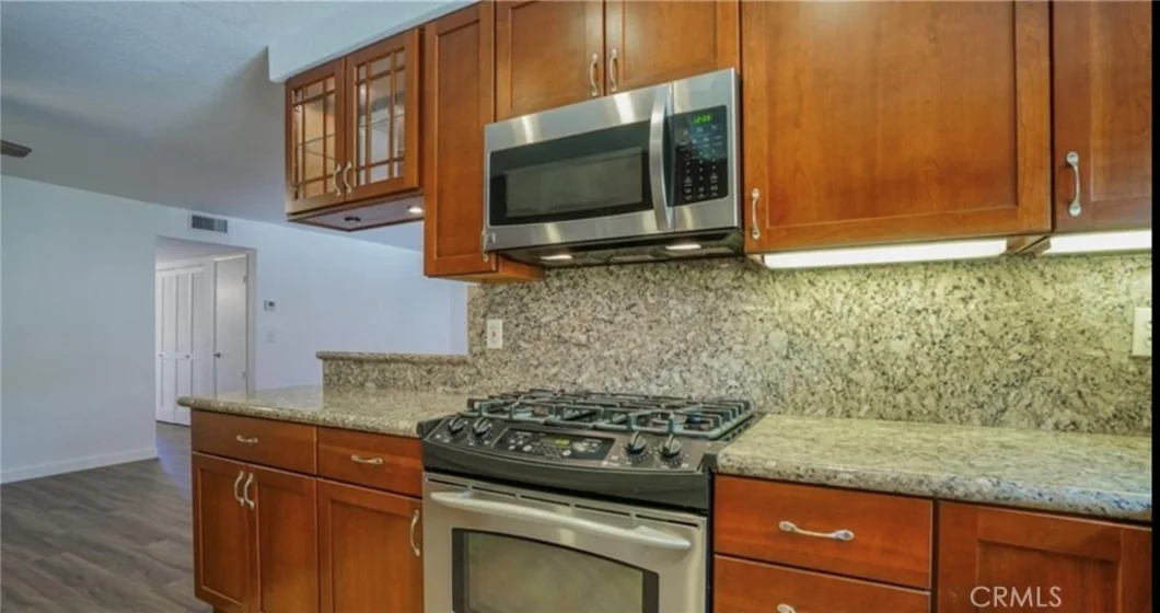 4121 Hathaway Avenue #3 photo 17