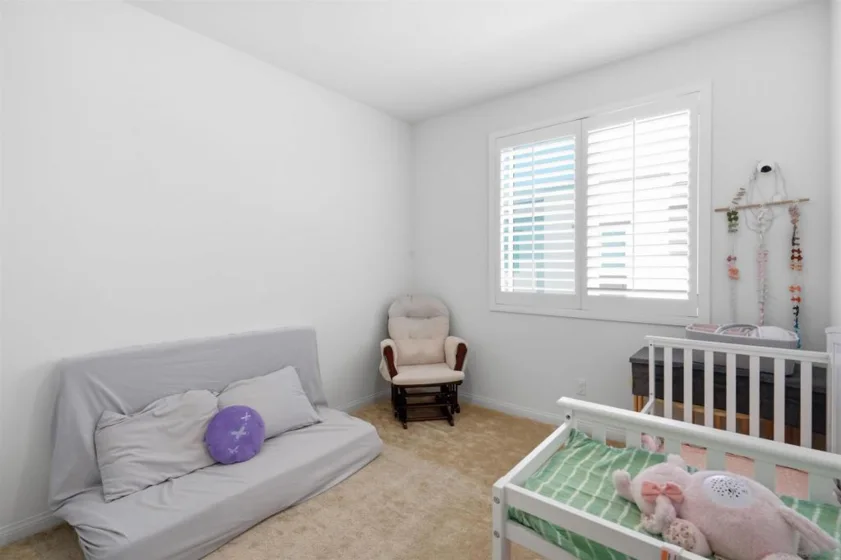 2044 Bluestone Circle photo 18
