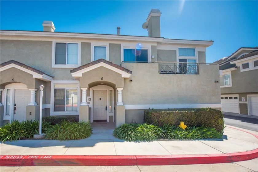 2290 Indigo Hills Drive #6 photo 1