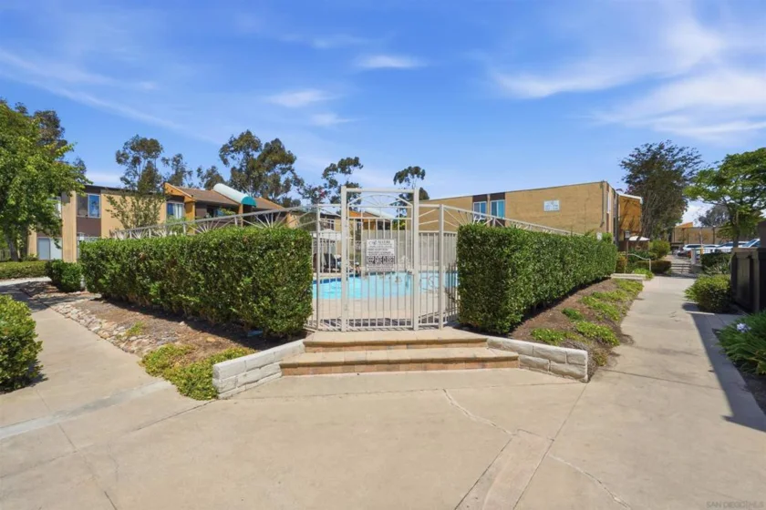 3454 Castle Glen Drive #151 photo 31