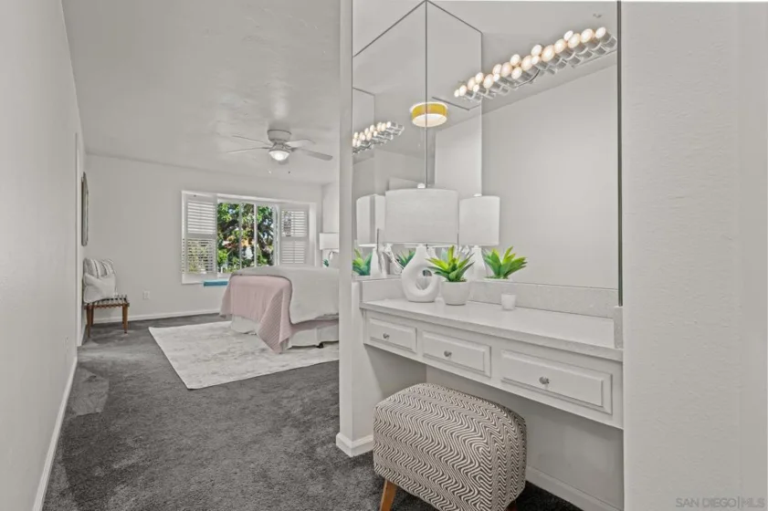 1074 Isabella Avenue photo 12