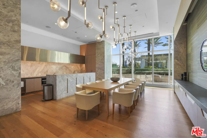 877 Francisco Street #2811 photo 26