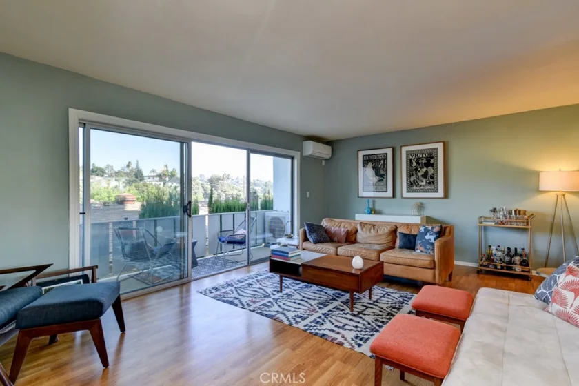 4343 Finley Avenue #6 photo 1