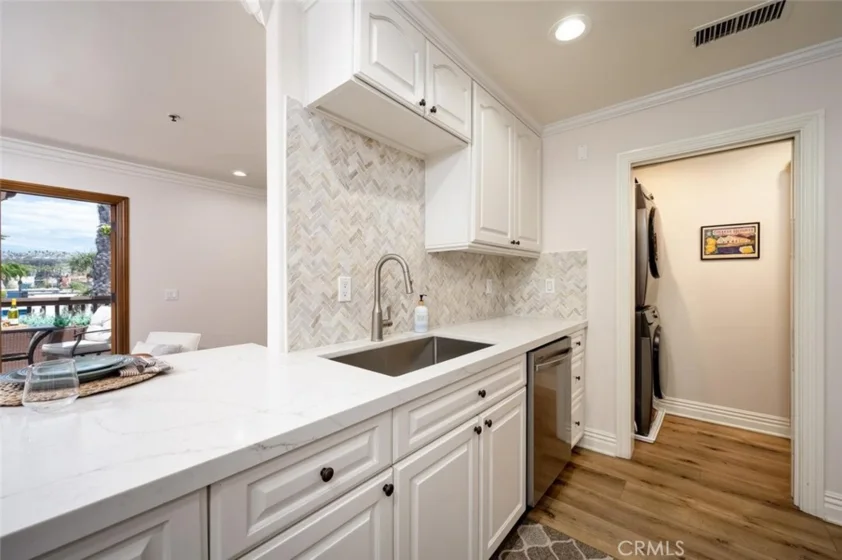 1520 N El Camino Real #26 photo 20
