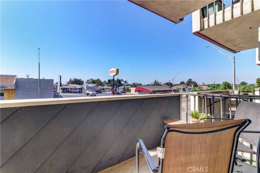5585 E Pacific Coast #208 photo 1